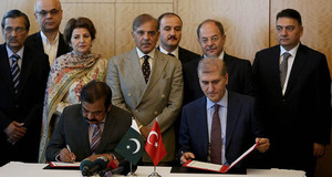 Turkey Pakistan agree to cooperate on healthcare (c) AA