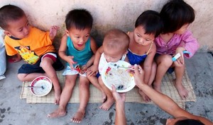 Over 24pc of Vietnamese children aged under 5 suffer stunting malnutrition (c) Tuoi Tre News