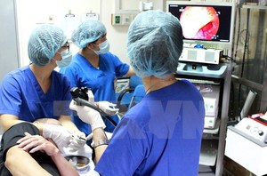 Hanoi promotes high tech application in health care (c) VNA