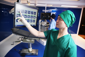 Olympus Korea offers integration of surgical systems at hospitals (c) Olympus Korea