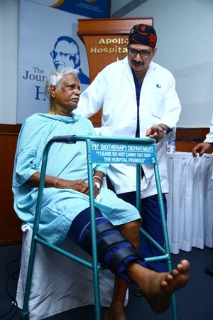 Indian orthopedic surgeons take initiative to indigenize knee implants (c) Sulekha
