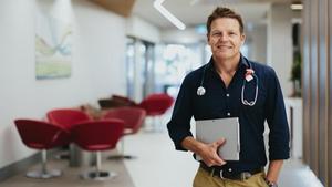 Gold Coast specialists establish online hospital (c) Gold Coast Bulletin